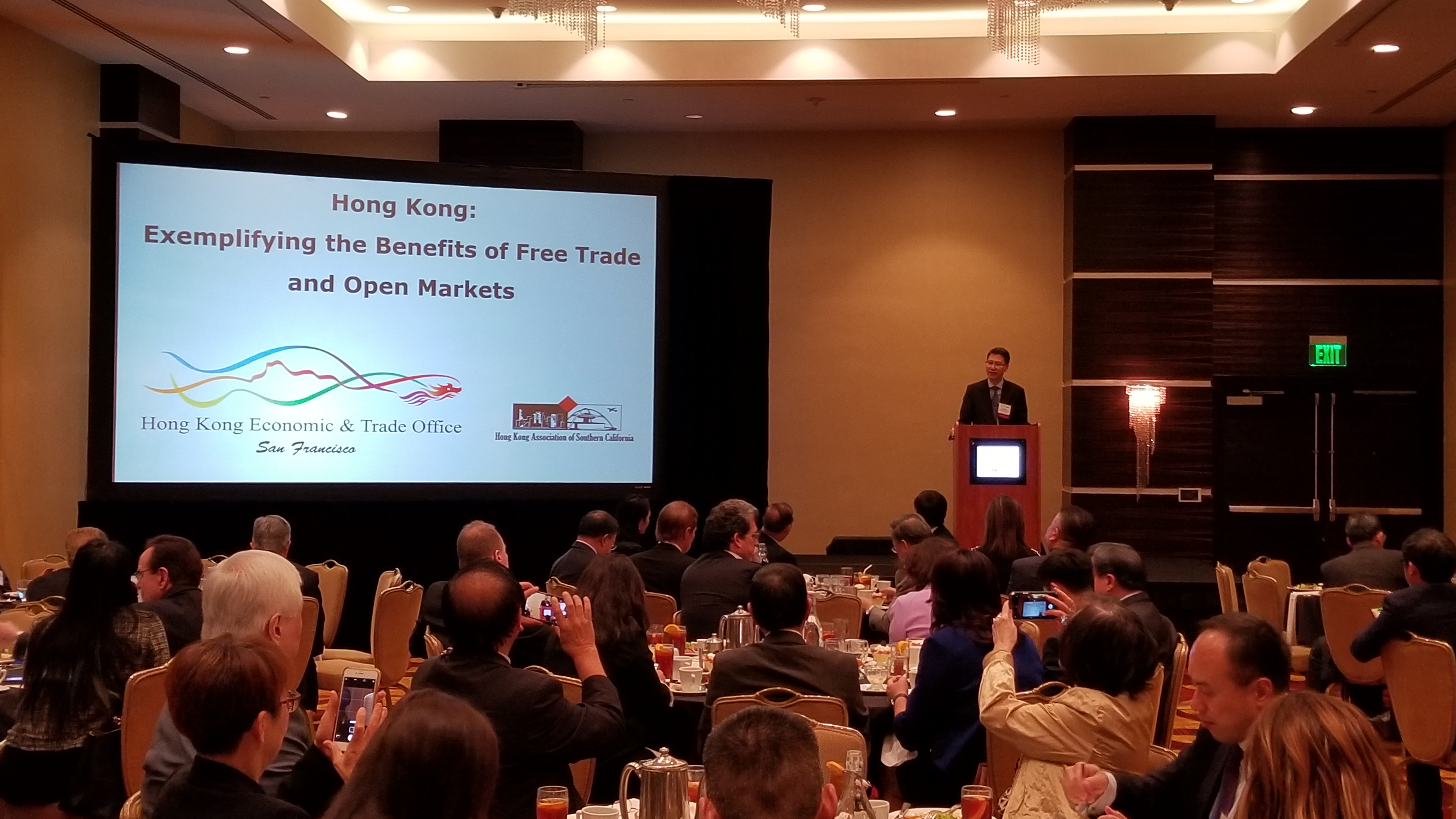 November 1, 2018 – Business Luncheon with Hong Kong Commissioner to the U.S., Eddie Mak (Organized by Hong Kong Economic and Trade Office in San Francisco)